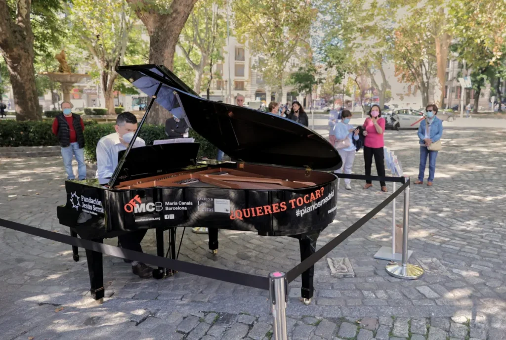 Plazas y calles de Madrid se volverán a llenar de la música de los pianos de cola este viernes