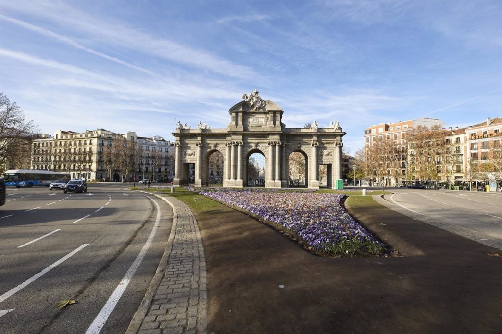 La Puerta de Alcalá será restaurada para que recupere "el realce que verdaderamente tiene"