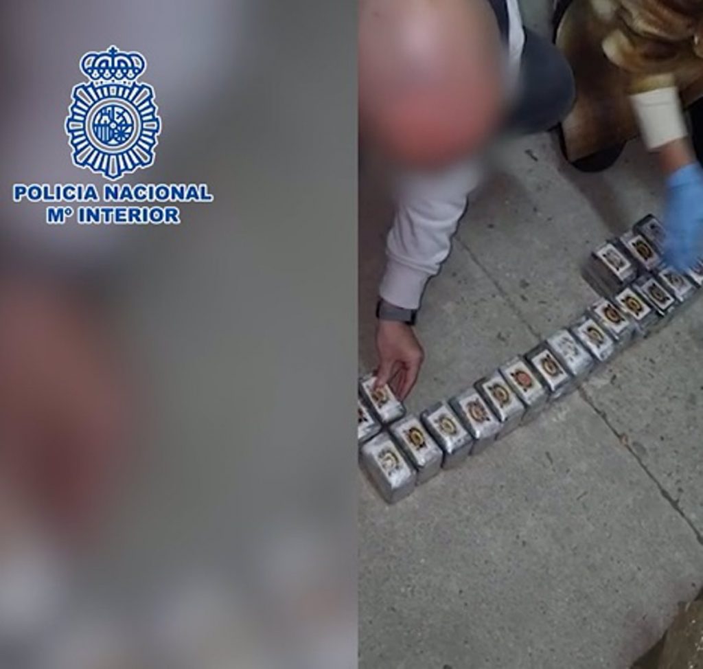 Detenido un hombre por robar droga a 'narcos' y a sus compinches tras asaltar un bufete en Tetuán