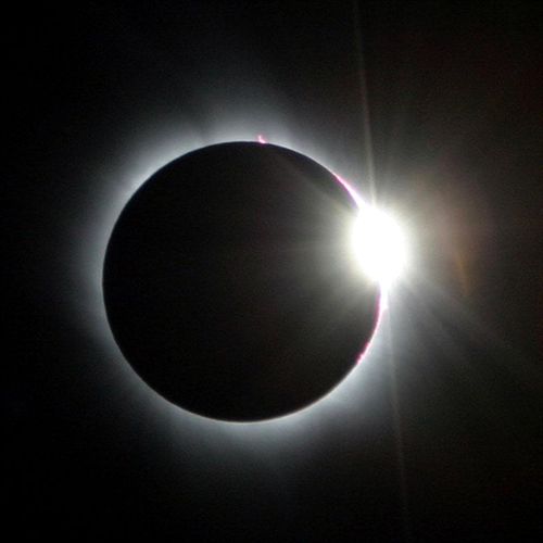 eclipse REUTERS.jpg