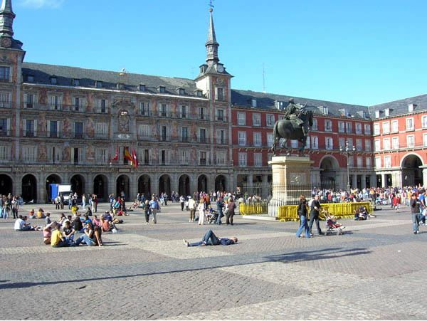 plaza_mayor_madrid.jpg