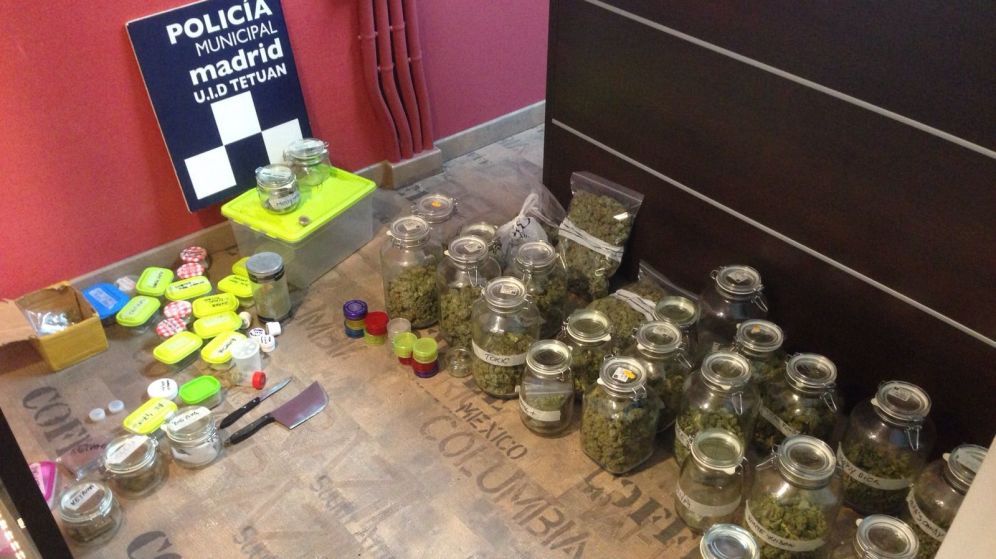 la-policia-municipal-de-madrid-interviene-4-kilos-de-marihuana-en-un-club-de-fumadores.jpg