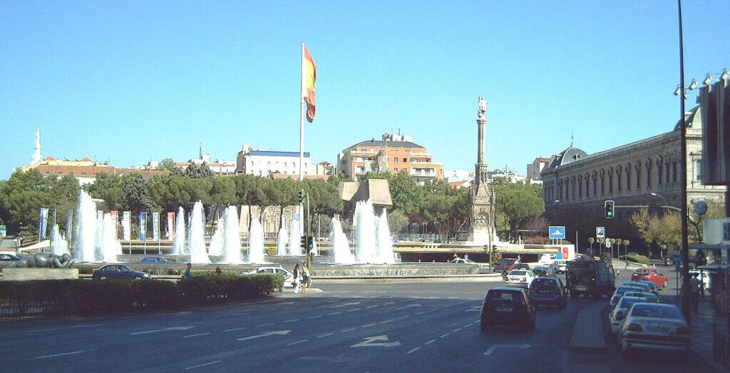 Plaza_de_Colón_(Madrid)_01.jpg