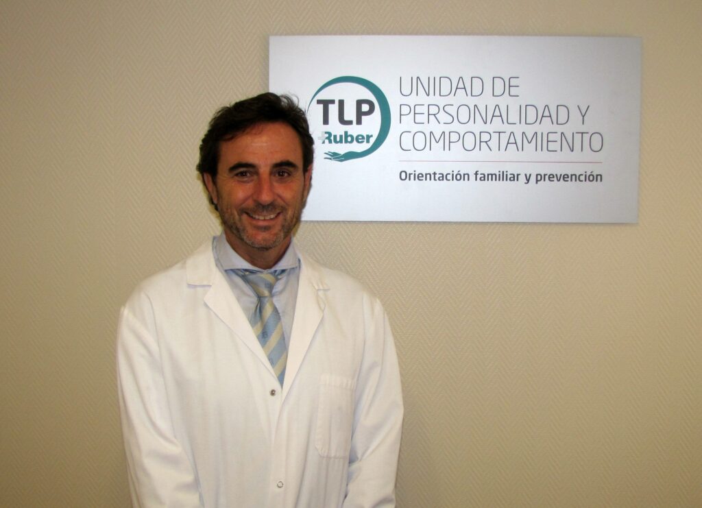 Dr Jose Luis Carrasco. jpg.JPG