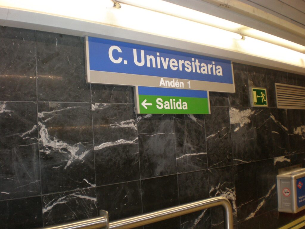 Metro_Ciudad_Universitaria.jpg