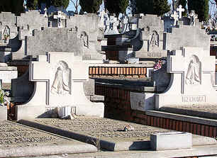 Cementerio Almudena.jpg