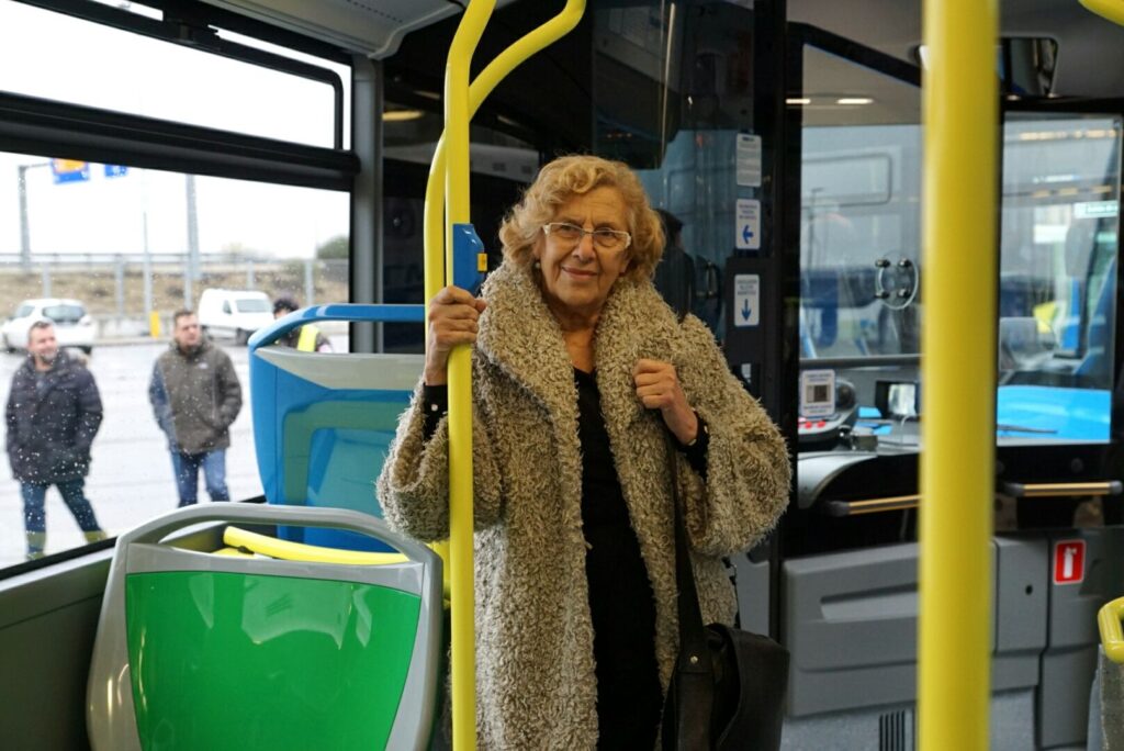 alcaldesa bus.jpg
