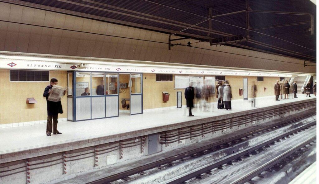 Metro 2.jpg