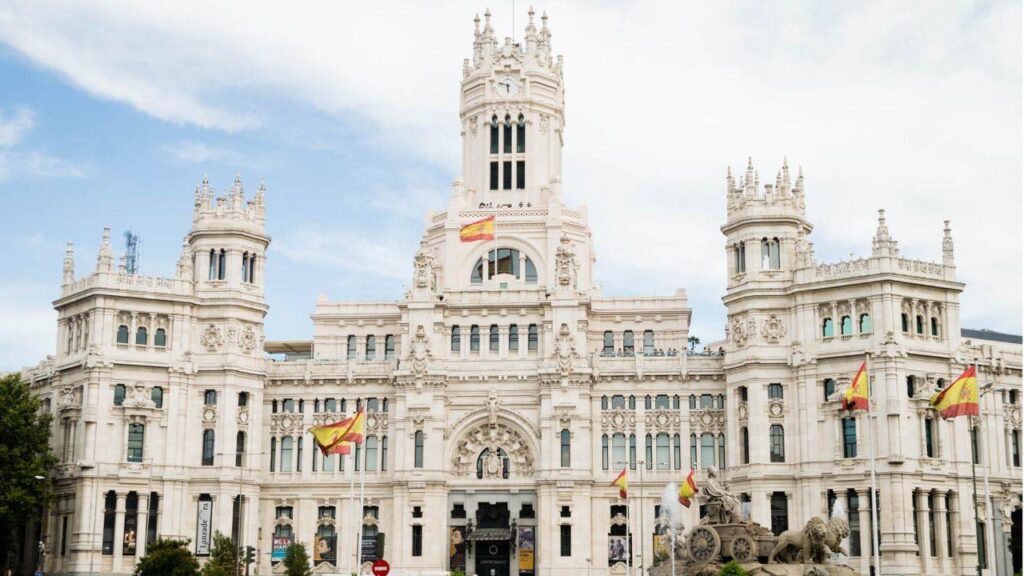 Ayuntamiento de Madrid.jpg