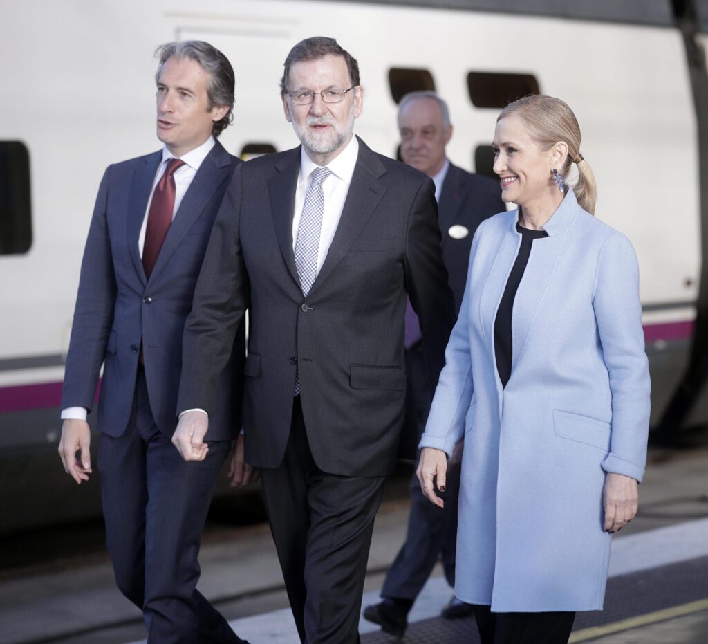 Cifuentes y Mariano Rajoy.jpeg
