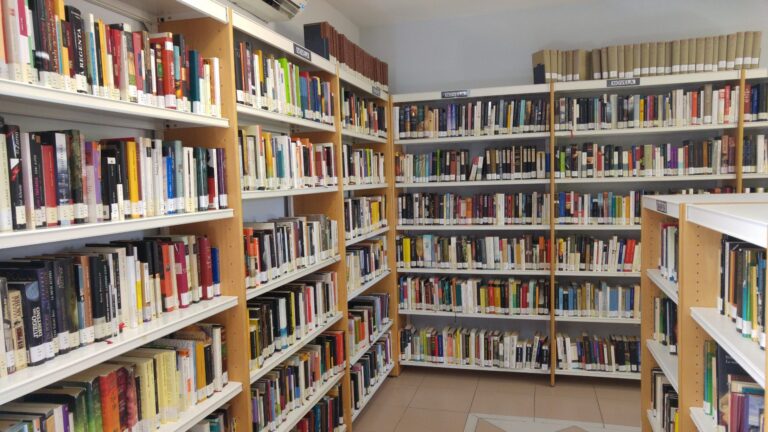 Biblioteca_Sala_libros_alta_resolucion.jpg