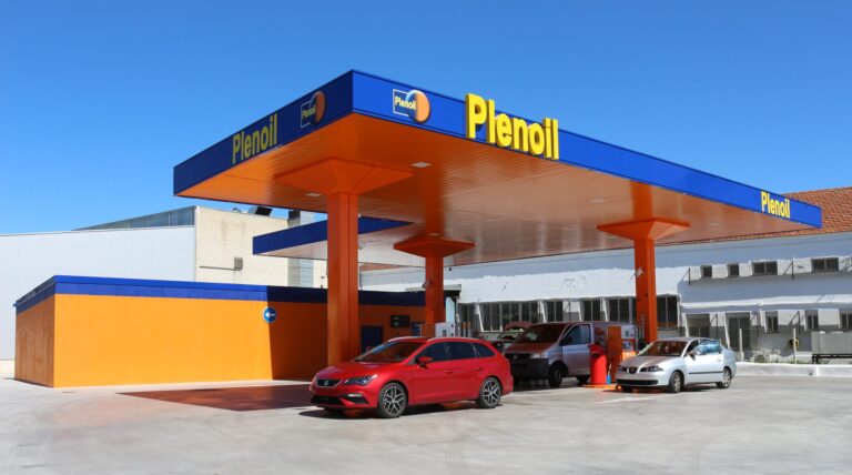 Plenoil Vicálvaro Gasolinera