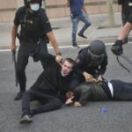 Tres detenidos y seis heridos dejó una manifestación de ultraizquierda contra las restricciones de movilidad en Madrid