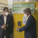 Metro de Madrid instala 200 dispensadores de gel hidroalcohólico en las 50 estaciones de mayor afluencia