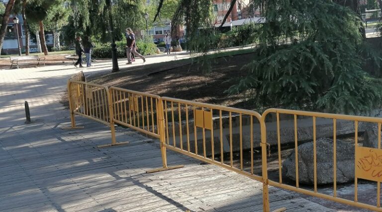 El PSOE exige más mantenimiento, limpieza y vigilancia en el Parque Aluche