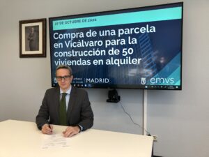 El Ayuntamiento compra una parcela para construir 50 viviendas protegidas en Vicálvaro