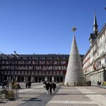 Madrid propone elevar a 10 el máximo de personas en reuniones de Navidad y retrasar el toque de queda desde la 1:30