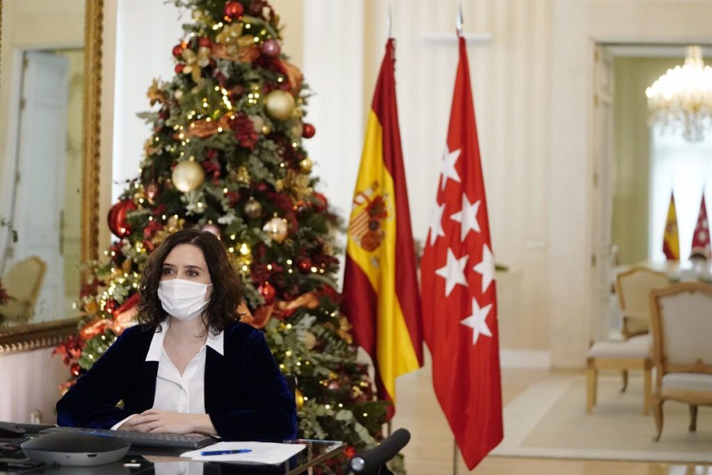 Ayuso pide que "lleguen pronto más vacunas" contra el Covid-19 a la Comunidad de Madrid
