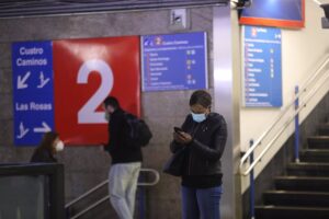 El transporte público cerrará antes esta Nochebuena: Metro trabajará hasta las 22:00 y autobuses de la EMT hasta las 20:45