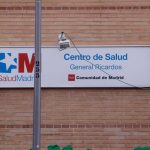La incidencia en Madrid baja a 316,9 casos, con 14 distritos en riesgo extremo y Usera a la cabeza