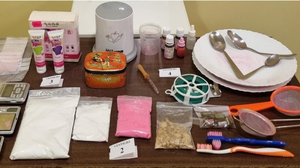 La Policía Nacional desmantela en San Blas un laboratorio clandestino dedicado a la cocaína rosa