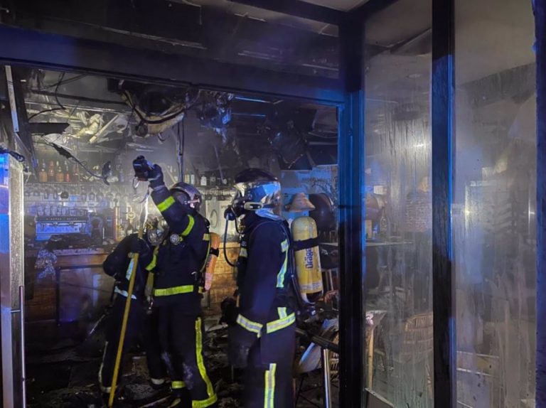 Controlado un incendio que se ha originado en las cocinas de un restaurante de Las Rozas