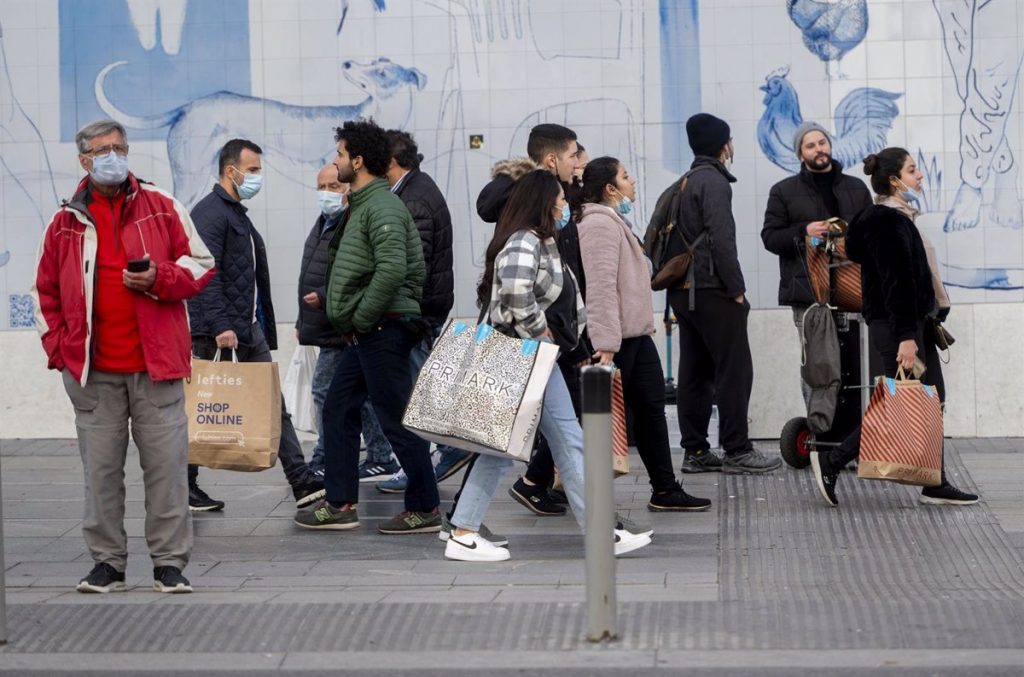 Madrid afronta el puente sin restricciones, con incidencia en aumento y dudas por ómicron