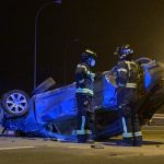Dos jóvenes heridos de gravedad tras un accidente de coche en la M-45, a la altura de Vallecas