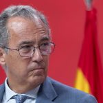 Madrid duplicará grupos de refuerzo escolar y lanzará el Carné Docente con descuentos