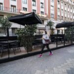 Las terrazas Covid en bandas de aparcamiento desaparecerán de Madrid en 2024