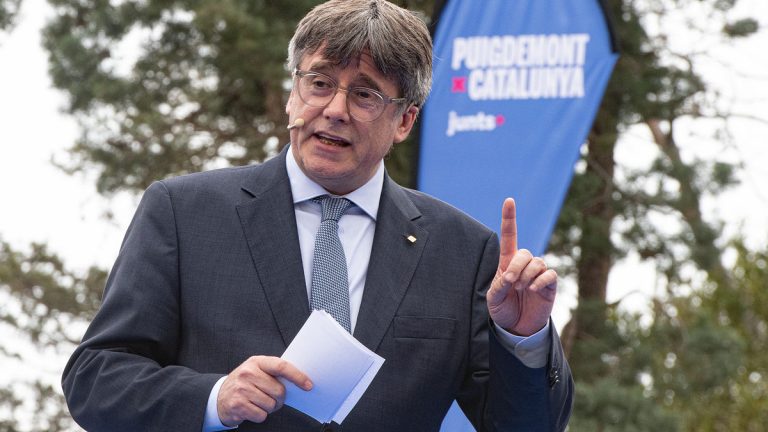 Puigdemont afirma que no se quedará en la oposición si no consigue recuperar la Presidencia