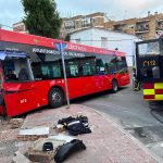 Al menos 15 heridos, dos graves, tras la colisión frontal de un autobús en Valdemoro