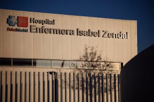 Abre sus puertas el Centro Especializado de Atención Diurna para la ELA en el Zendal con sus primeros pacientes