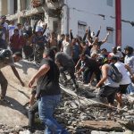 Los equipos trabajan a contrarreloj para rescatar supervivientes del terremoto de Colombia